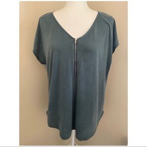 Green Envelope | Zipper Front Top